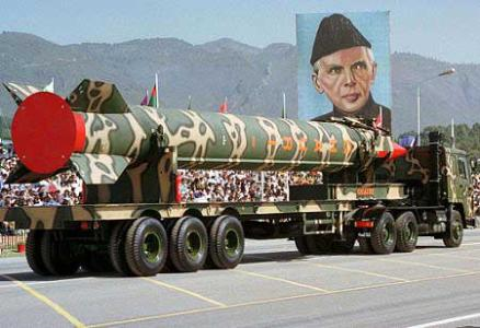 巴基斯坦什么时候有核武器的？